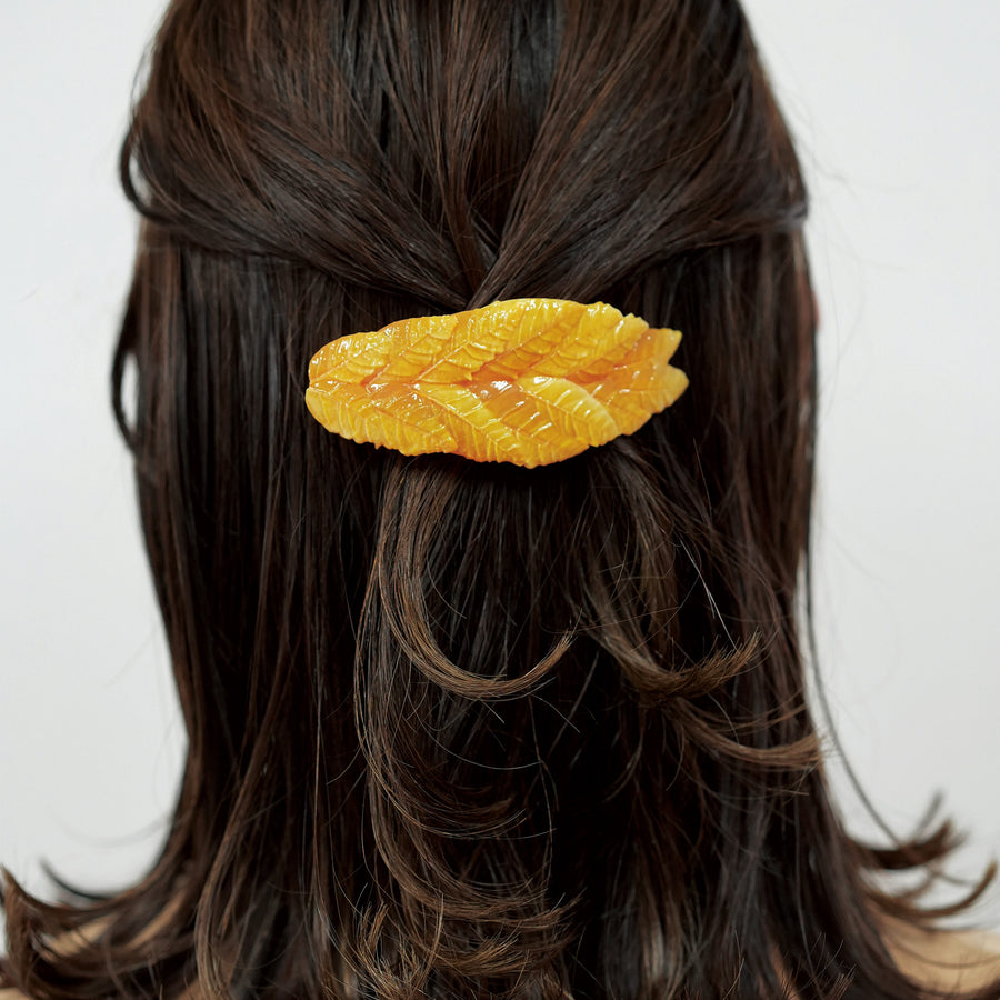 Ash leaf barrette