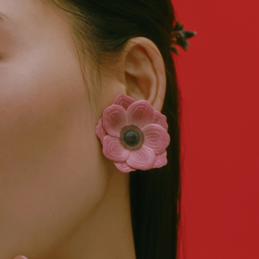 Anemone Flower Earrings - M -