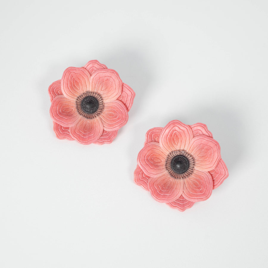 Anemone Flower Earrings - M -