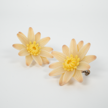 【予約販売商品】Water lily earrings - M -