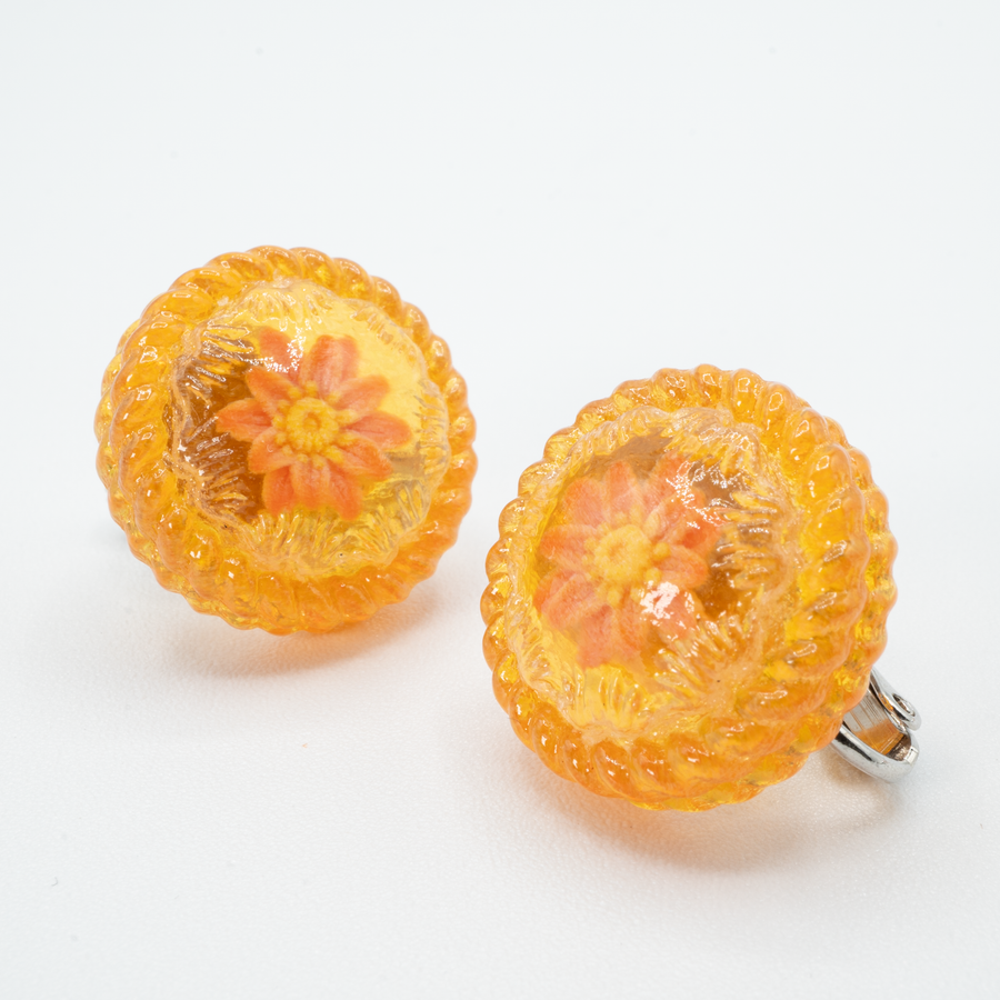 【予約販売商品】Water lily button earrings - S -