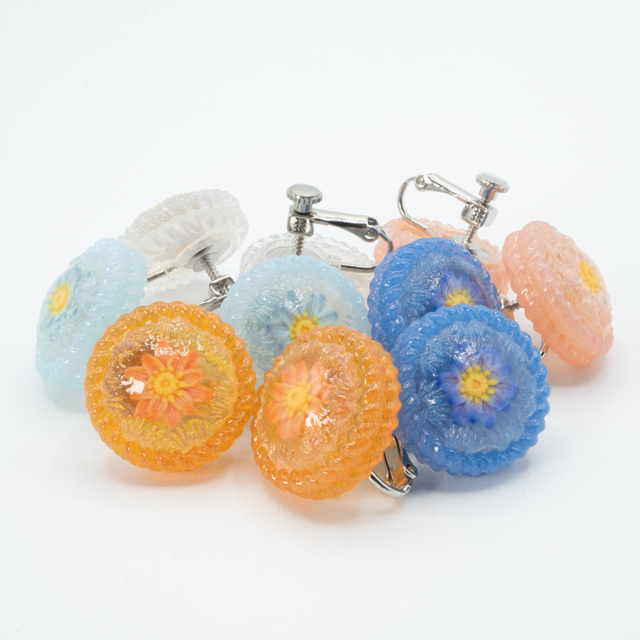 【予約販売商品】Water lily button earrings - S -